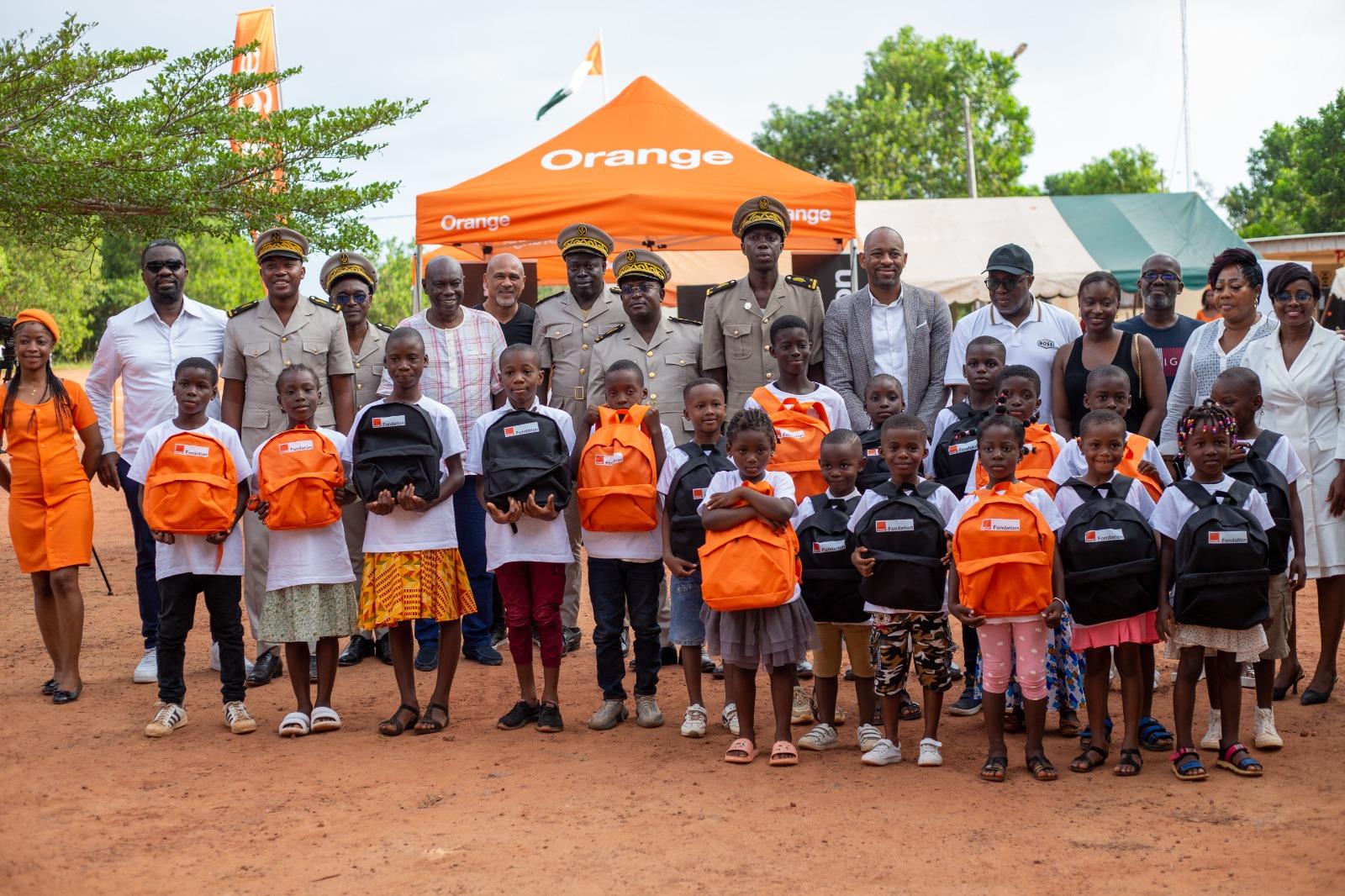 La Fondation Orange CI accompagne la rentrée des élèves à San Pédro