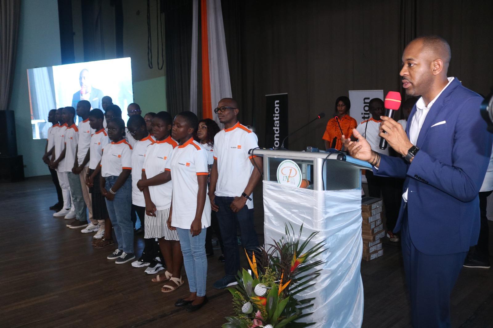 Génération Orange : La Fondation Orange Côte d'Ivoire encourage l'excellence scolaire