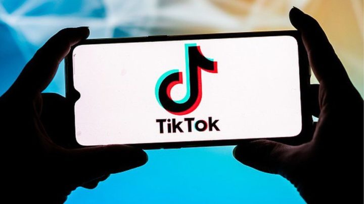 Tik Tok, le nouveau média de la génération Z devant Youtube.